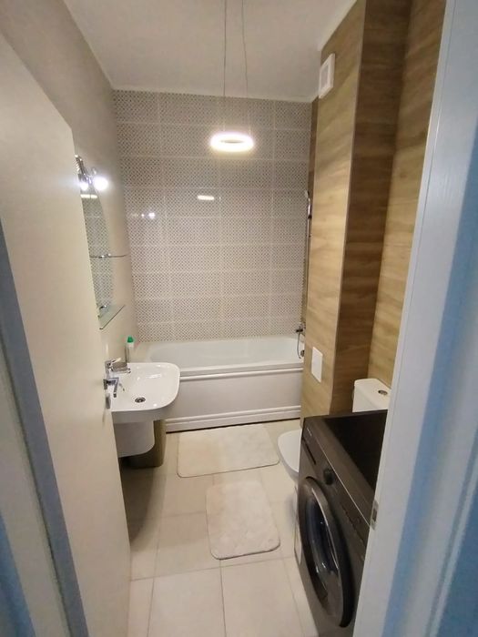 Închiriez apartament 2 camere decomandat in Oradea, Prima Universitatii