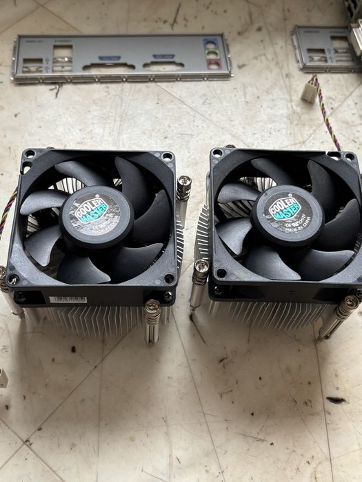 Дъно HP socket LGA1155, 2 броя в перфектно състояние + охладители