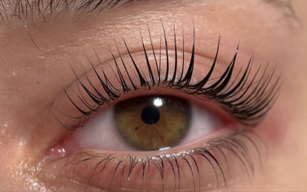 Киприк экаман, кош ва киприк ламмнация 3 йил тажрибага эгаман