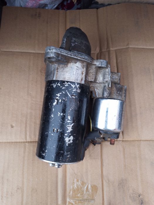 Продам стартер Ауди Б3