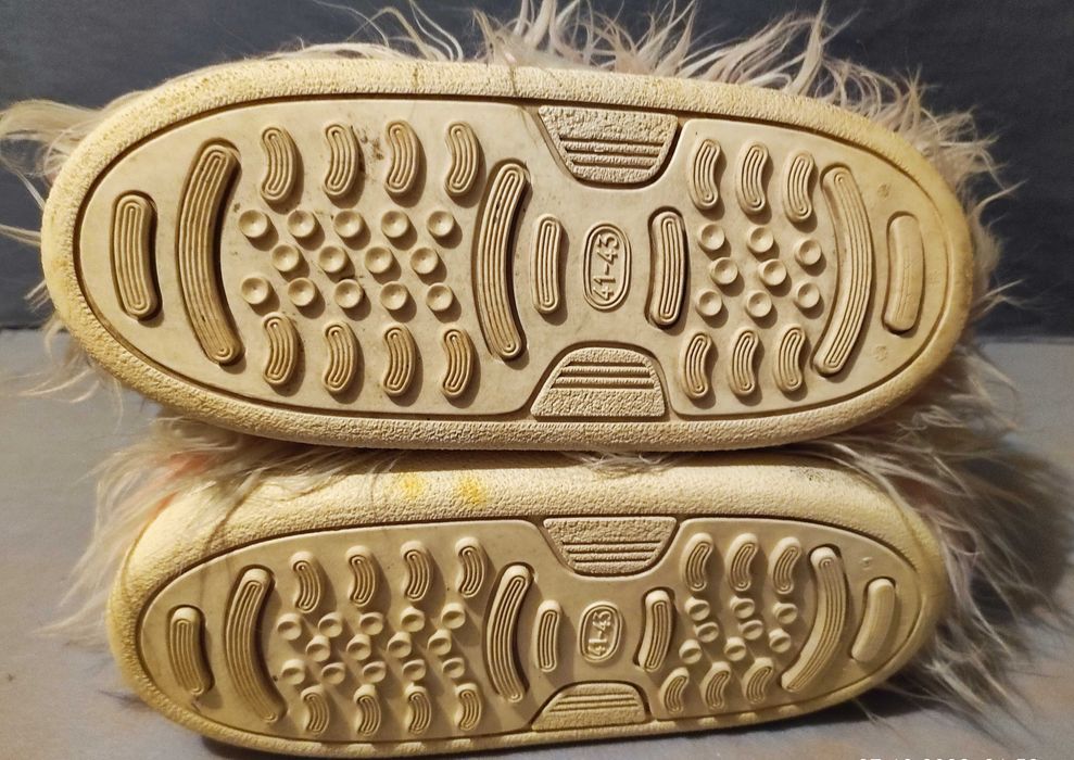 Оригинални дамски зимни ботуши