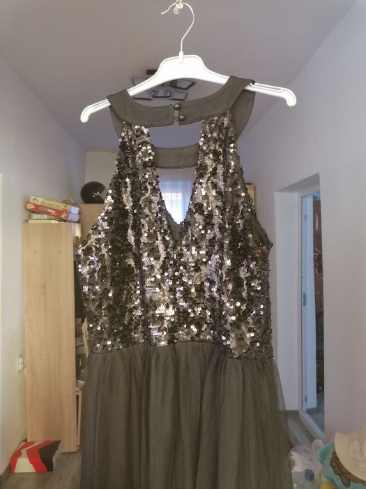 Rochie lunga cu paiete noua