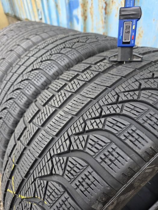 Anvelope 255.40.21+285.35.21 Pirelli An 2024