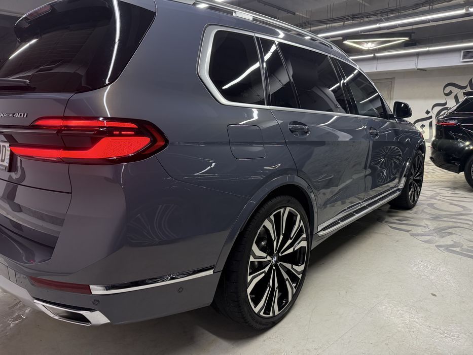 Бмв х7 в отличном состоянии