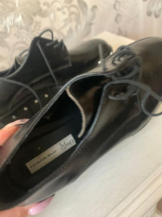 Лоферы-Броги женские Tosca Blu