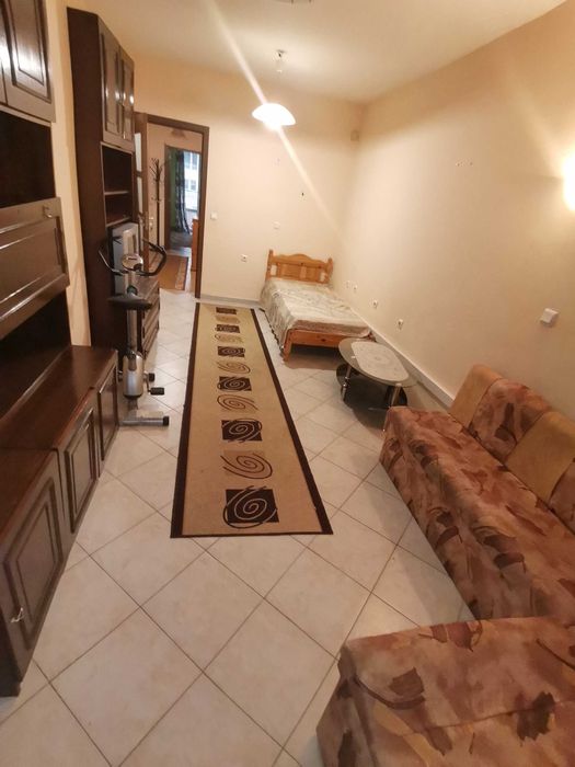 Дава се под наем Двустаен апартамент в Бургас, Меден рудник - зона А - 64 кв.м за 102 € - Снимка #6