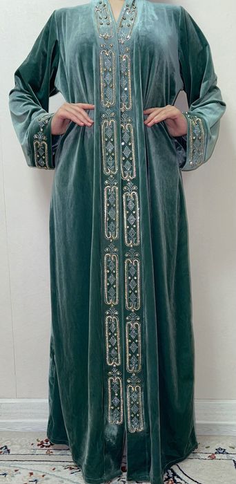 Женский велюровый шапан