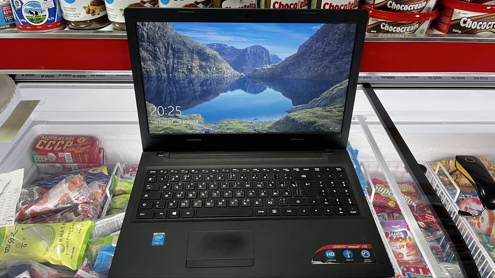 Lenovo noutbook satiladi