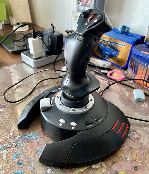 Джойстик thrustmaster t flight stick x