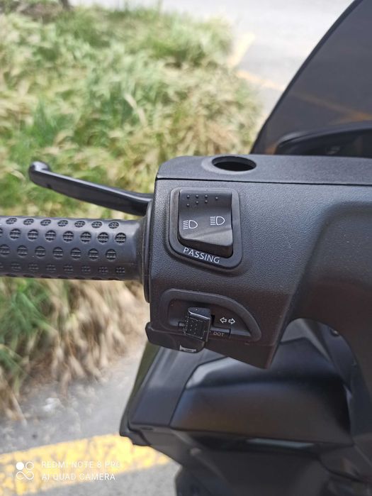 Скутер Aprilia sxr 50