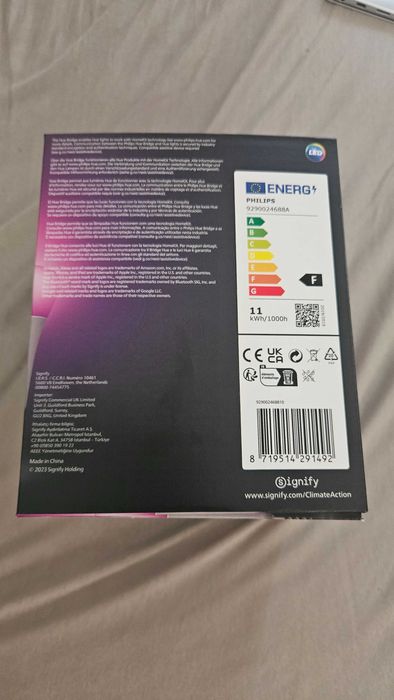 Set Philips Hue- 2 becuri si Bridge- NOU, sigilat
