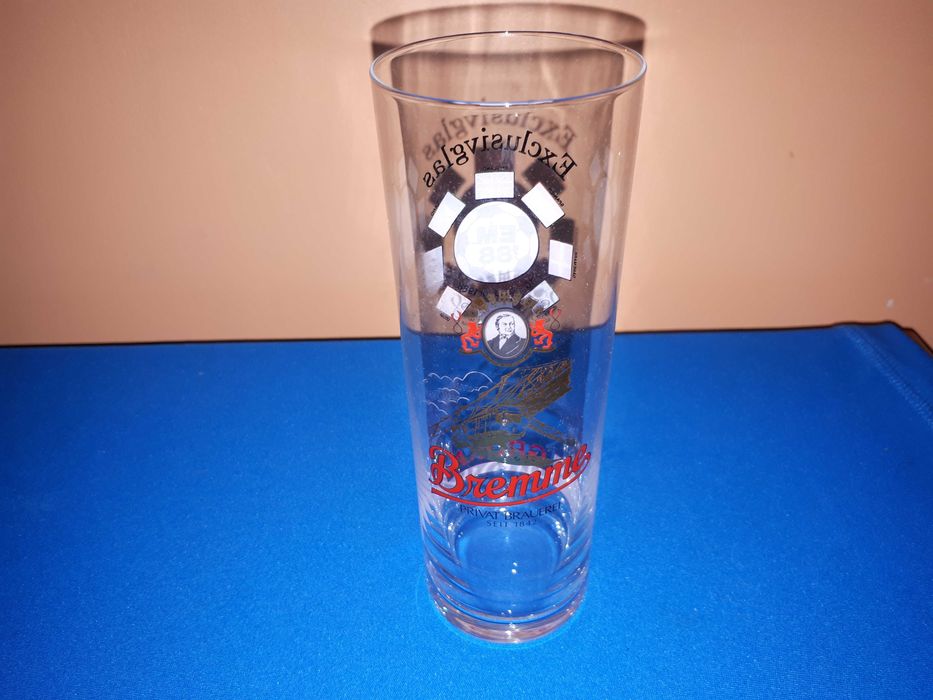 Стара чаша от Европейско първенство по футбол 1988 година