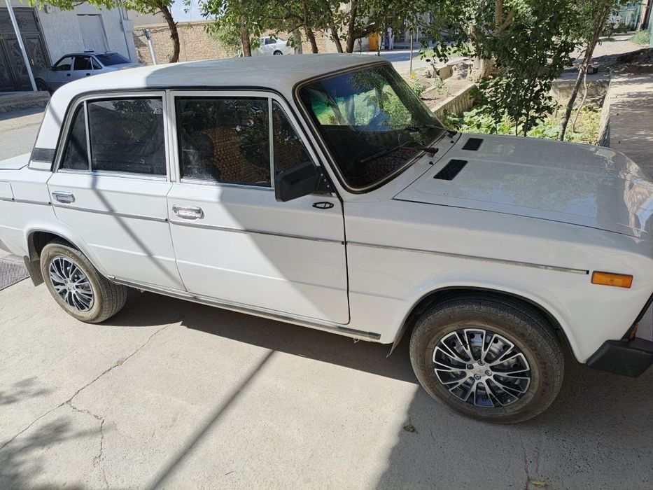 ВАЗ 2106 сотилади