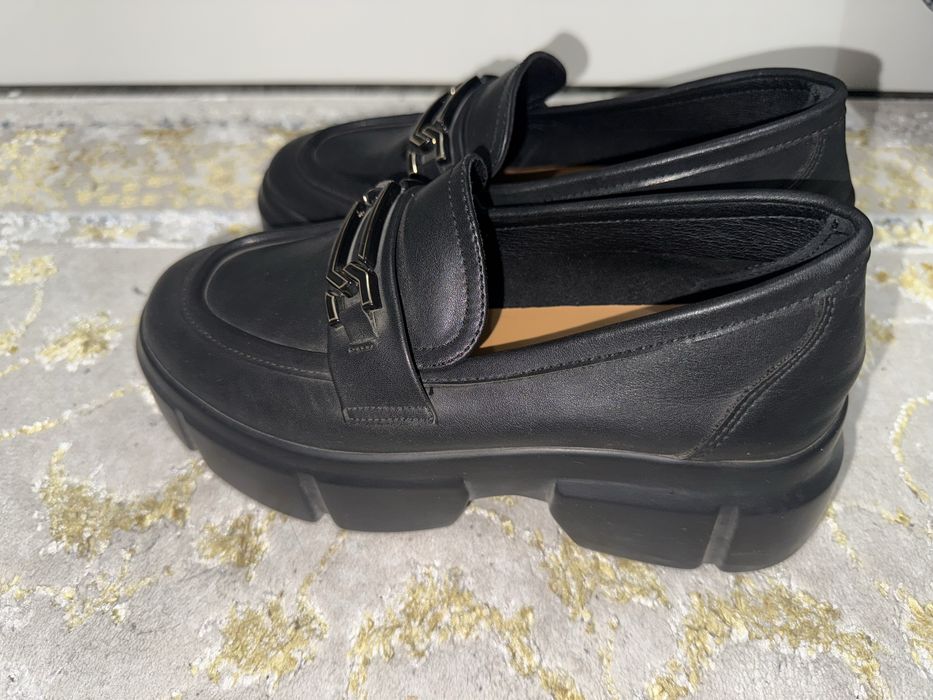 Продам     туфли