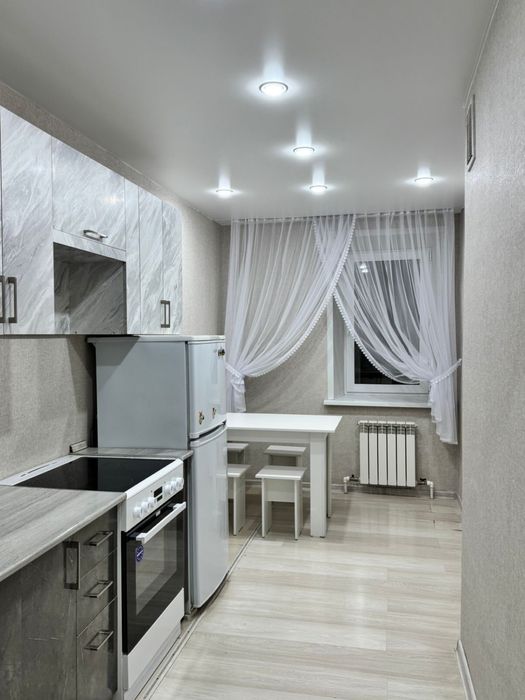 Сдам 3-х комнатную квартиру на долгий срок.