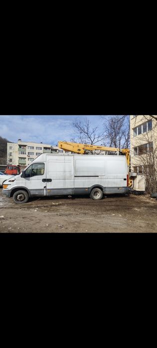 Давам под наем автовишка