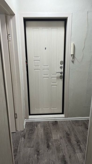 Продам 1 комнатную квартиру. Торг