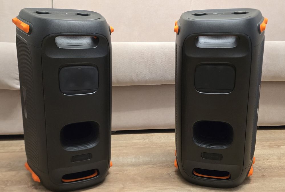 2 boxe JBL PartyBox 110