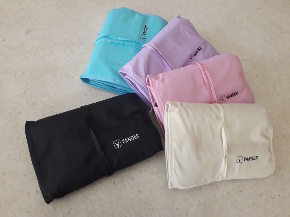 036 нов сет четки за грим Вандер 32бр VANDER различни цветове в калъче