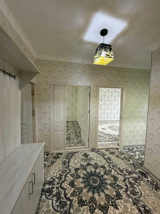 77-серия 3х комнатная квартира 4-этаже 6-веранда Адрес в район Фрунзе!