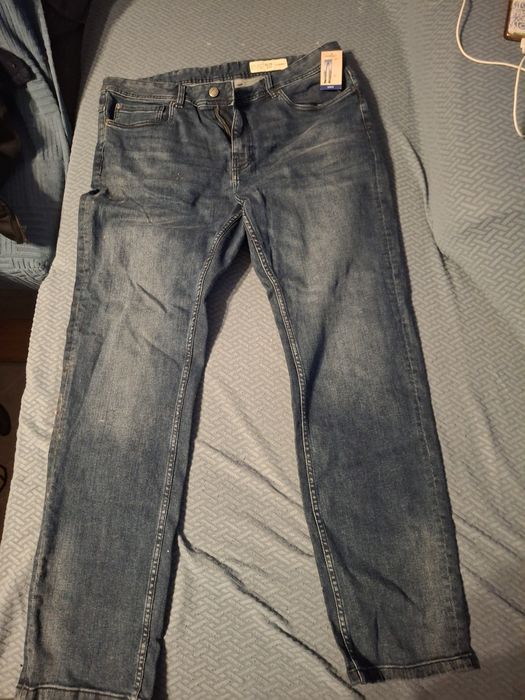 Мъжки дънки. ЧИСТО НОВИ!!