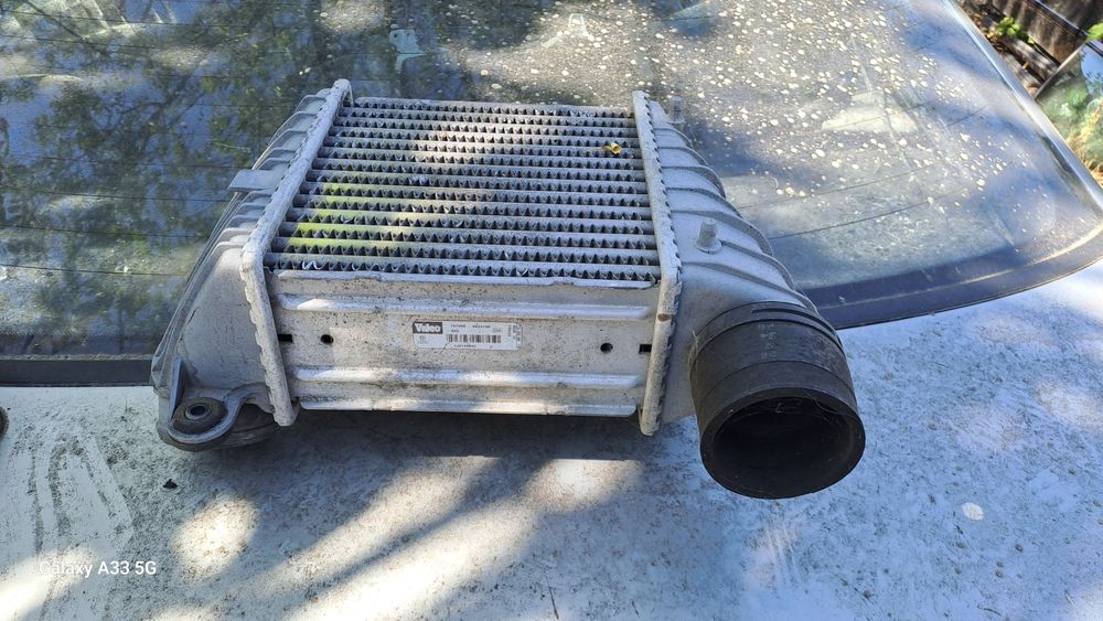 Интеркулер Шкода Октавия/Skoda Octavia
Много добро състояние.

Audi