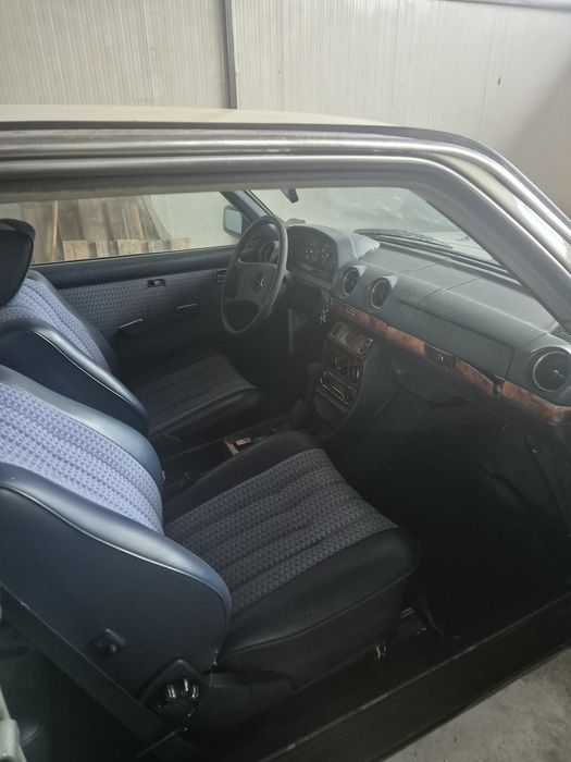Vand Mercedes c230 W123