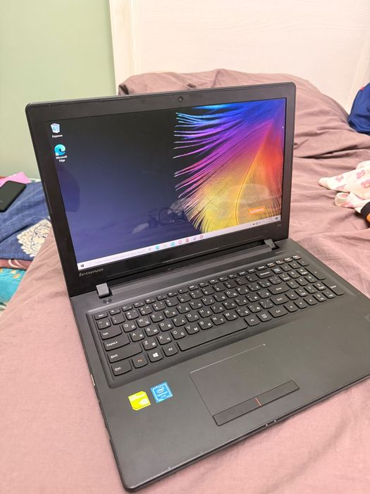 Ноутбук ленево idepad