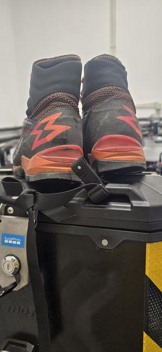 Ghete Garmond, marimea 42