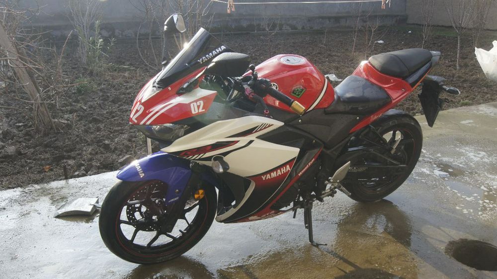 Yamaha YZF R-3 (Japan)