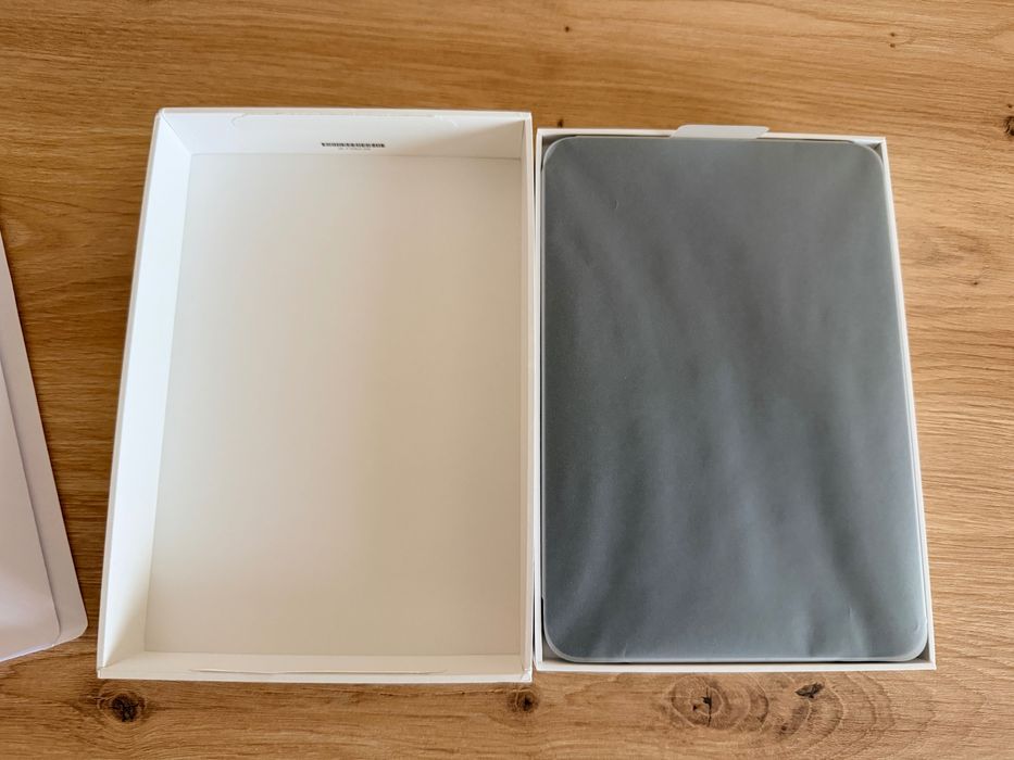 iPad Mini 7 (A17 Pro), 128GB, Cellular, Space Grey, nou - garantie 2 ani