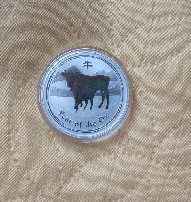 Австралийски сребърни лунари. Година на Бика 2009 г. и на Змията 2013