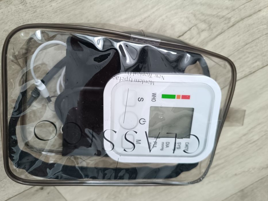 Тонометр  почти новый