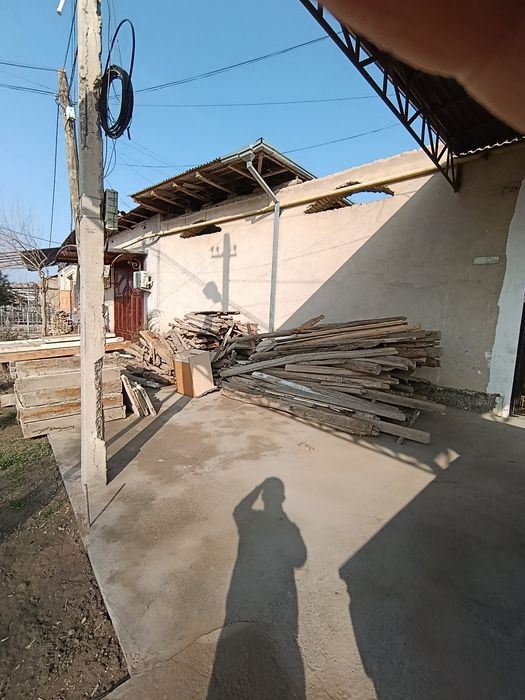 Б/у, Болор,  дераза, ва утинлар сотилади.  Нархи 1 млн 800минг сум.