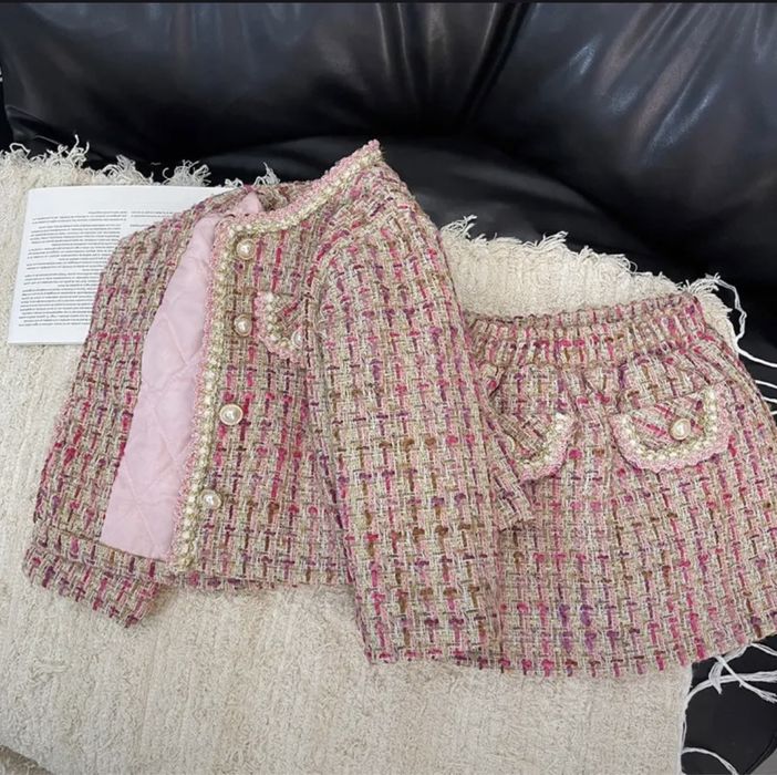 Костюмчик  для девочки твидовый утепленый