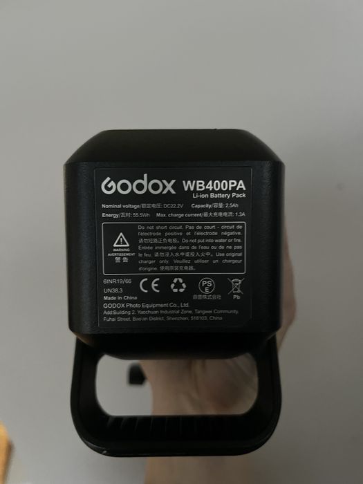 Godox AD400 Pro – blitz profesional, stare foarte bună