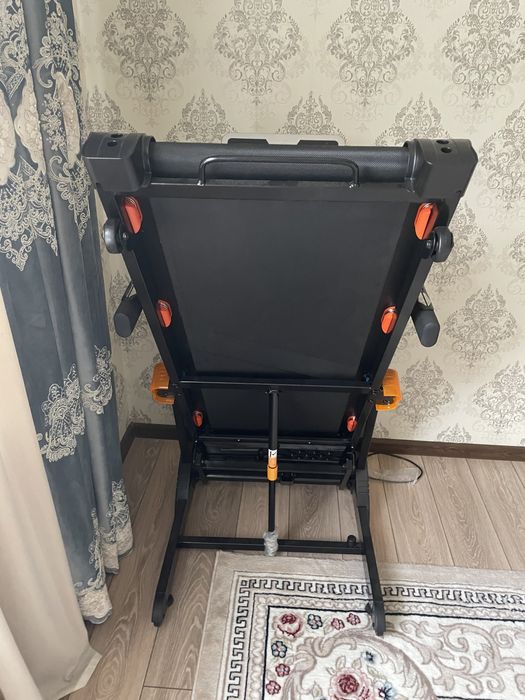 Беговая дорожка GENAU