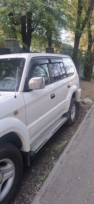 Продам Toyota Land Cruizer Prado