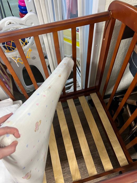 Детская кроватка