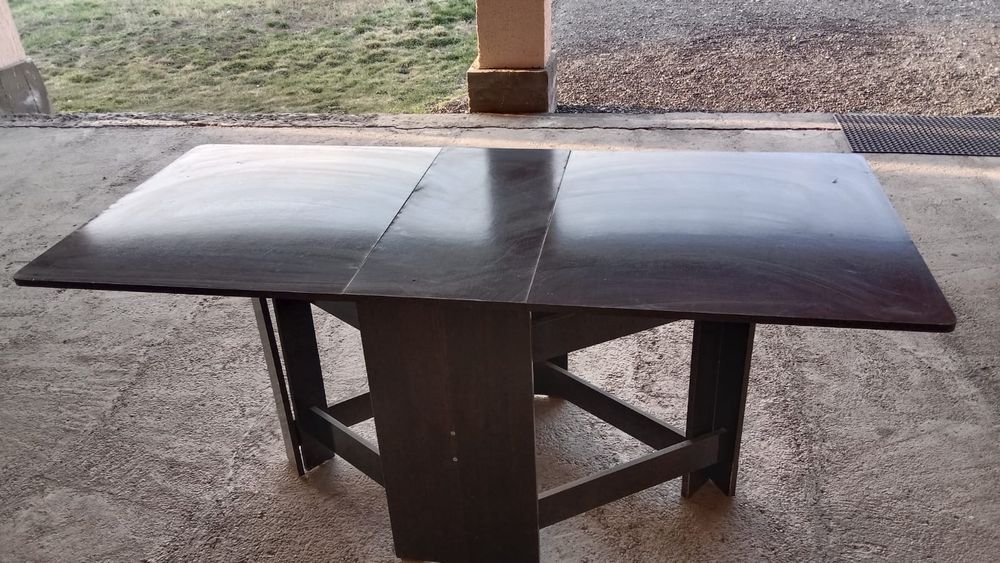 Продам книжный стол