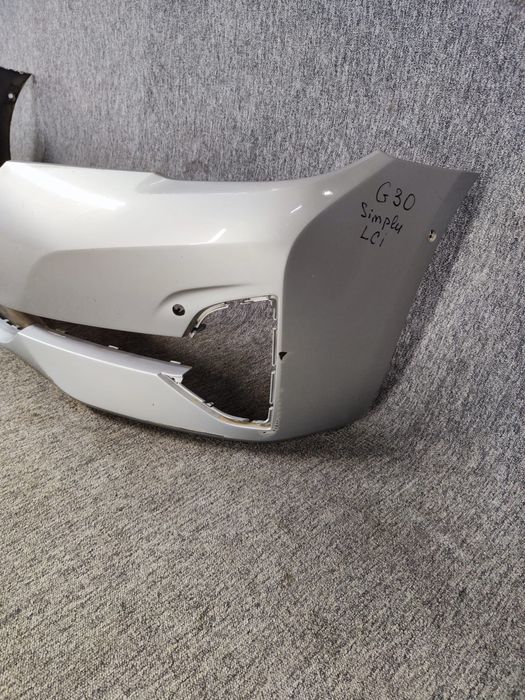 Bara fata Bmw seria 5 G30 G31 facelift