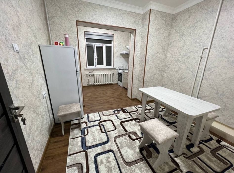 Продам 2 ком Юнусабад 9 квартал