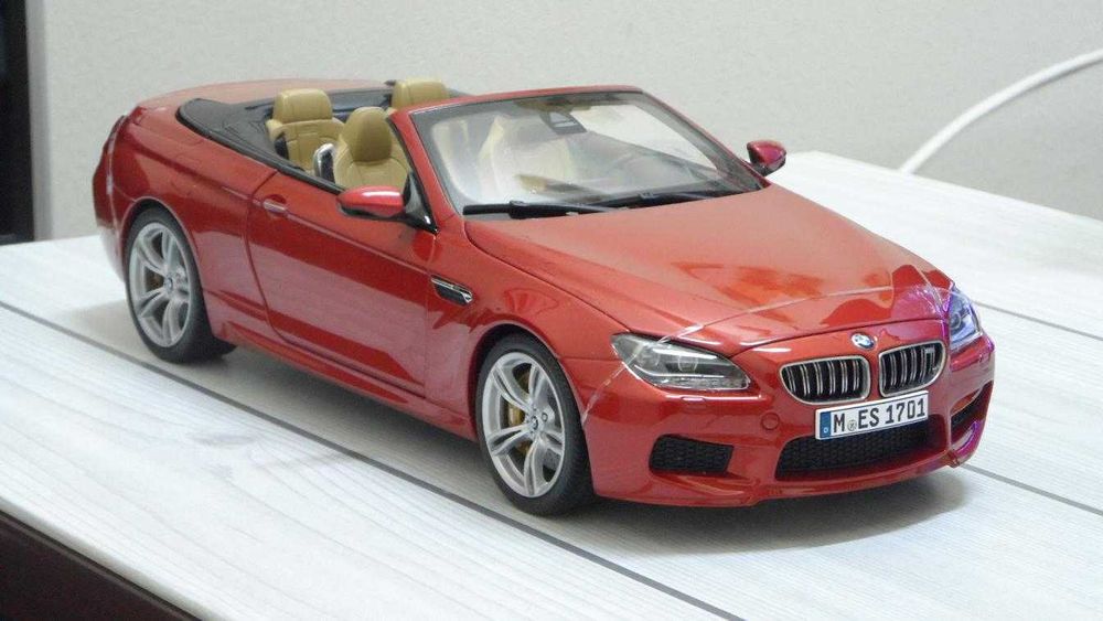 1:18 BMW M6 Convertible orange saphire.