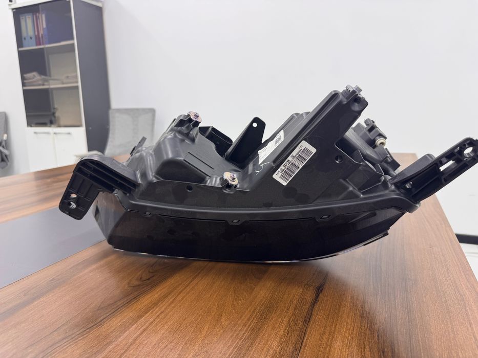 Фара левая Geely Coolray