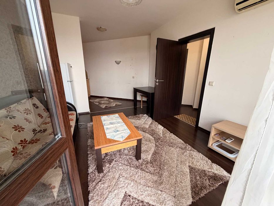 69990 EUR  2-стаен апартамент 72 кв.м.  Империал Хайтс, 1,5 км до плажа