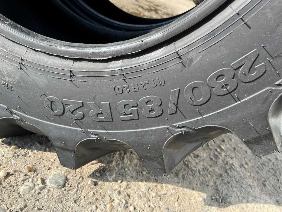 280/85R20 anvelope noi radiale marca OZKA pentru tractor fata