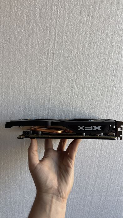 Placa XFX  8GB Defecta!