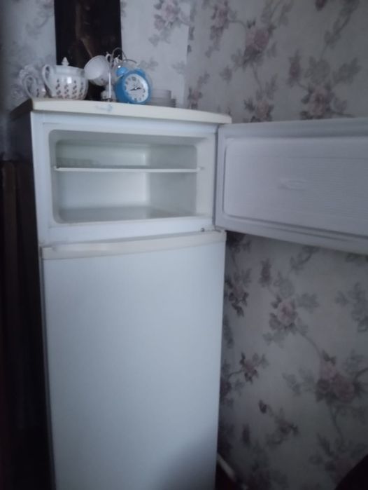 Продам холодильник