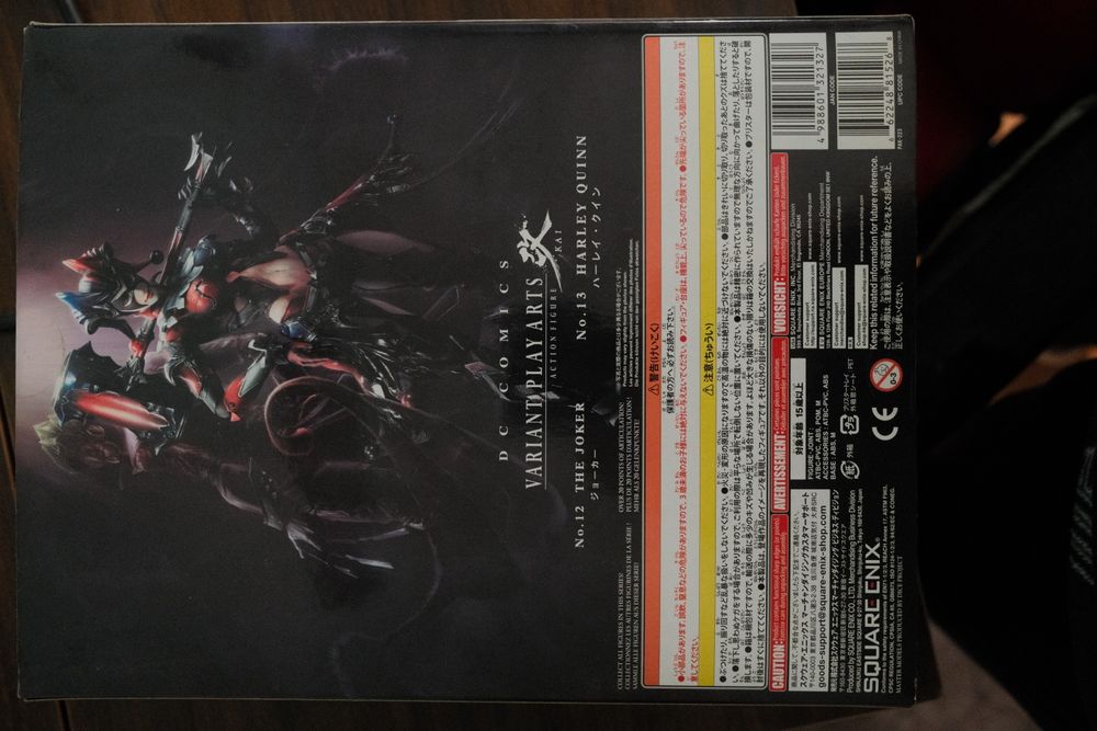 Harley Quinn Action Figure Play Arts Kai, DC Comics Variant, 25 cm