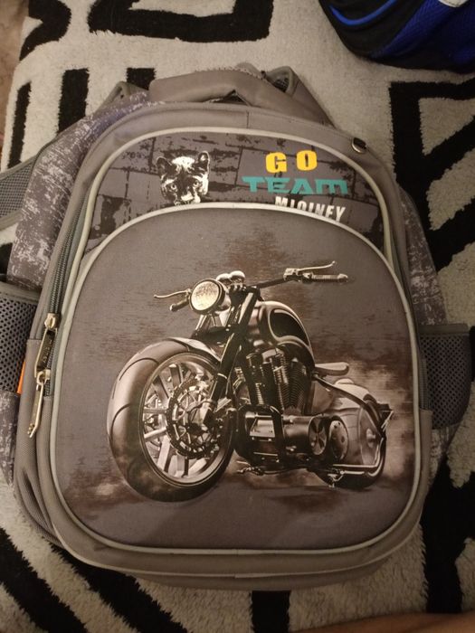 Продам два рюкзака